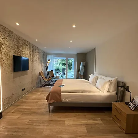 Готель La - Remorino